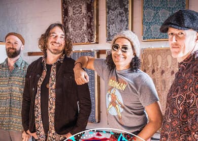 Wille and The Bandits